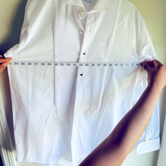 Men’s White Tuxedo Dress Shirt with bow tie. - Picture 7 of 8